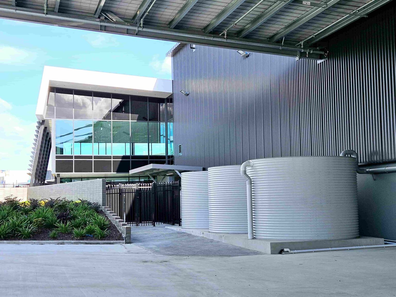 Tanksalot commercial property water tanks
